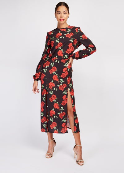 Girls on Film by Dani Dyer Black Floral Crepe Maxi Dress