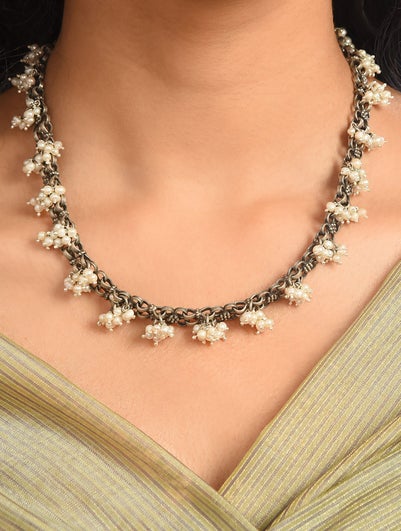 Women Tribal Silver Necklace With Pearls