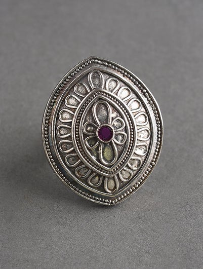 Women Antique Silver Adjustable Brass Ring