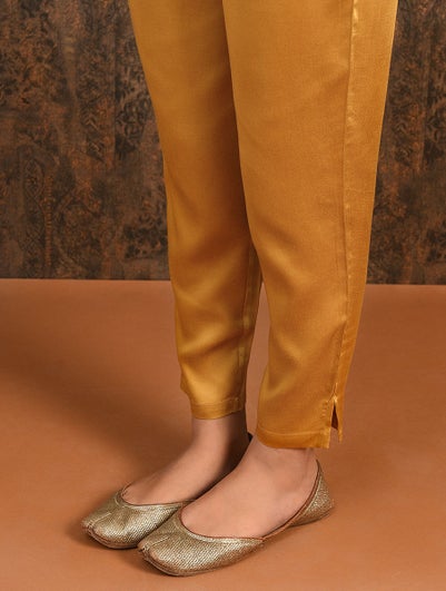 Women Mustard Yellow Modal Solid Ankle Length Slim Fit Pant