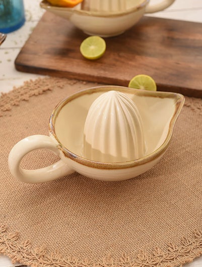 Ivory Ceramic Juicer