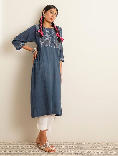 Women Blue Cotton Round Neck Regular Fit Kurta - XS