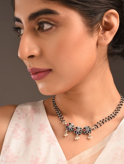 Women Multicolour Kempstone Encrusted Silver Mangalsutra