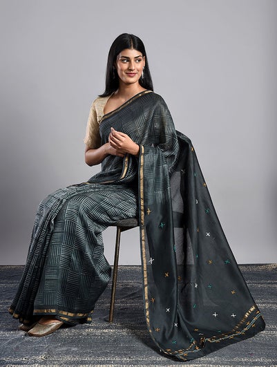 Women Black Shibori Chanderi Saree With Mukaish