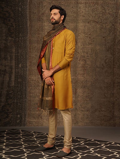 Men Mustard Yellow Silk Blend Regular Fit Kurta - 38