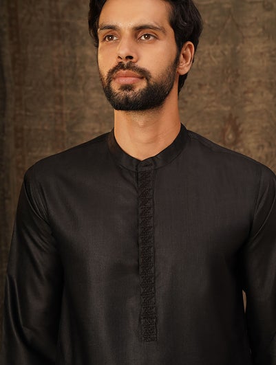 Men Black Silk Blend Mandarin Collar Regular Fit Kurta - 38