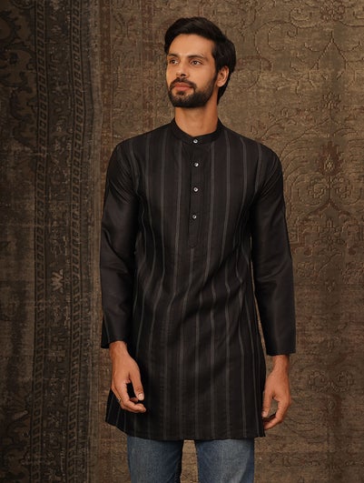 Men Black Silk Blend Mandarin Collar Regular Fit Kurta - 38