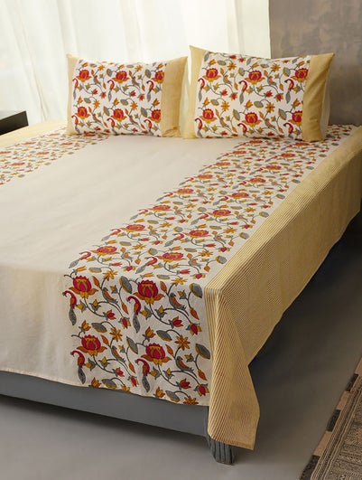 Handblock Printed Cotton Double Bedsheet With Pillow Covers