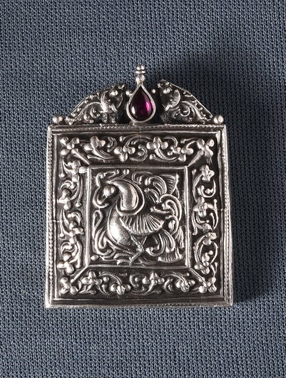 Women Pink Kempstone Encrusted Tribal Silver Pendant