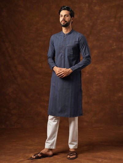 Men Navy Blue Cotton Regular Fit Kurta