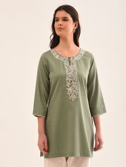 Women Green Cotton Embroidered Round Neck Regular Fit Tunic