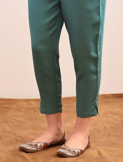 Women Teal Blue Modal Solid Ankle Length Slim Fit Pant - XL