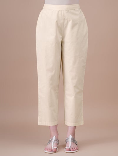 Women Ivory Cotton Solid Ankle Length Slim Fit Pant