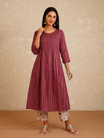 Women Pink Cotton Round Neck Regular Fit Kurta - XS