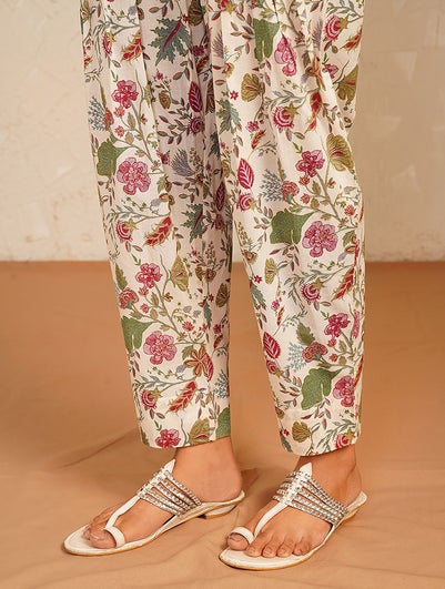 Women Multicolour Cotton Printed Full Length Loose Fit Pant - XS