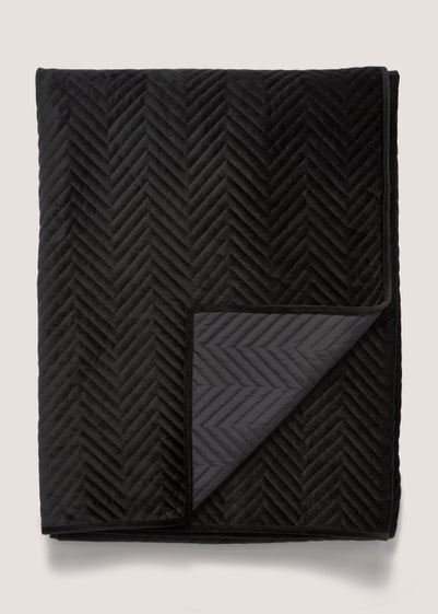 Black Velvet Quilted Bedspread (235cm x 235cm)