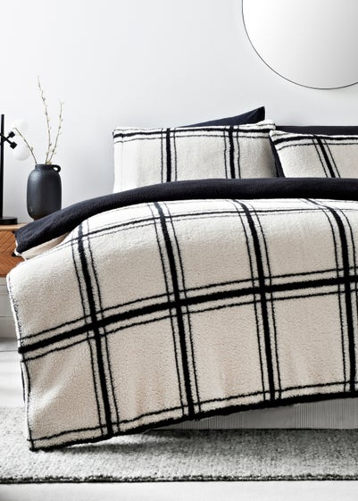 Black Grid Print Teddy Fleece Duvet Cover Reviews - Matalan