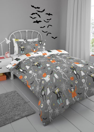 Bedlam Halloween Party Duvet Cover Set