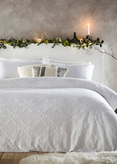 furn. Snowflake Tufted 100% Cotton Duvet Cover Set