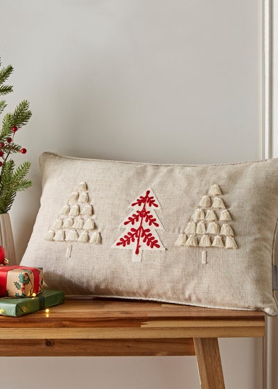 Catherine Lansfield Tufted Christmas Tree Cushion (30x50cm)