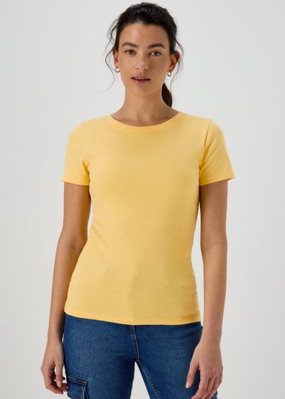 Yellow Essential T-Shirt - Size 8