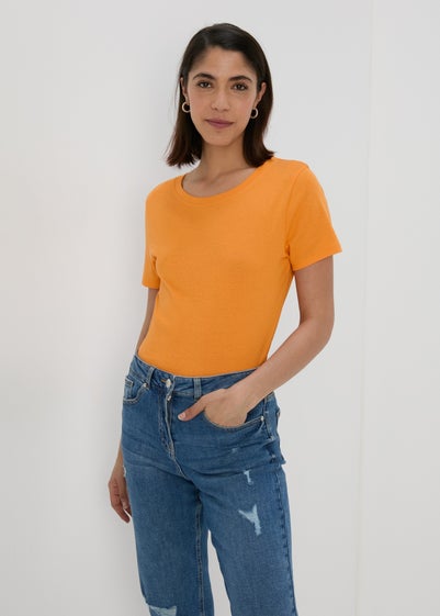 Orange Essential T-Shirt