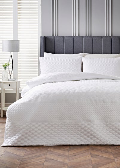 White Hotel Pinsonic Duvet Set