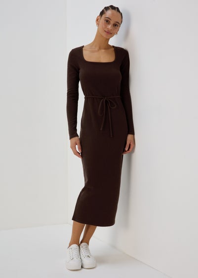 Brown Square Neck Skinny Belt Dress