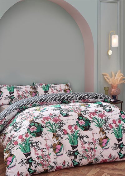 furn. Ishiko Global Floral Duvet Cover Set