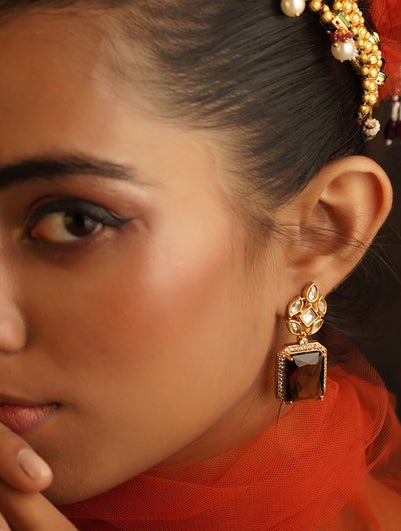 Women Brown Gold Tone Kundan Earrings