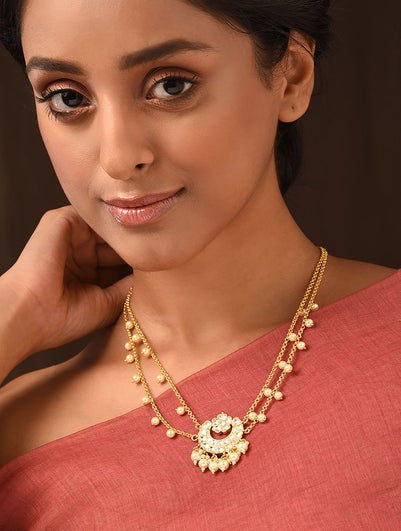 Women Gold Tone Kundan Necklace