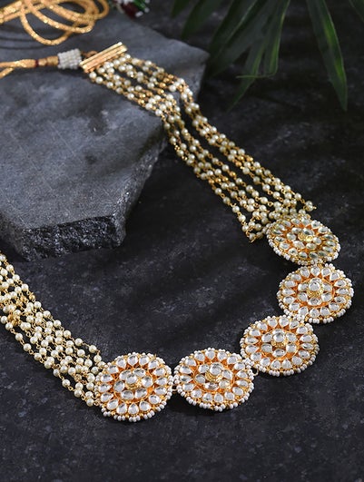 Women White Gold Tone Foiled Kundan Necklace