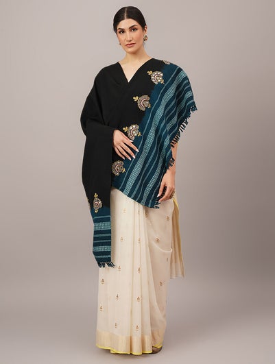 Women Black Handwoven Hand Emroidered Wool Shawl