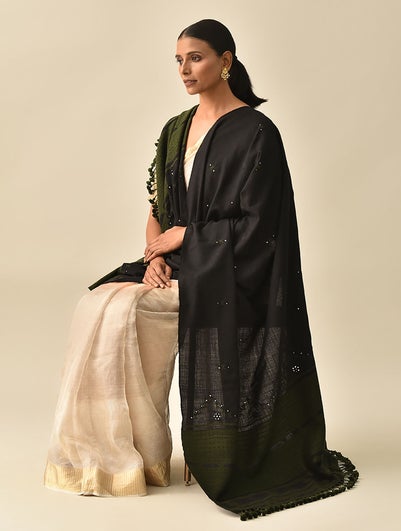 Women Black Handwoven Bhujodi Wool Shawl