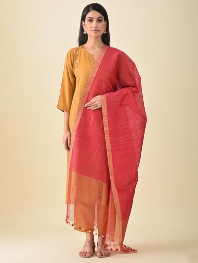 Women Magenta Handwoven Matka Silk Dupatta