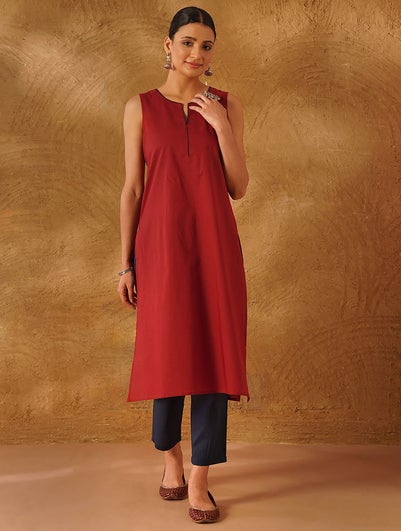 Women Red Cotton Round Neck Regular Fit Kurta