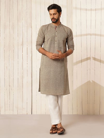 Men Beige Brown Cotton Mandarin Collar Regular Fit Kurta - 38