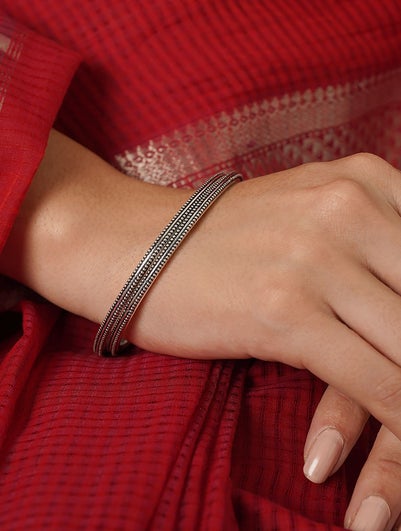 Women Silver Fixed Silver Bangles - 2/4