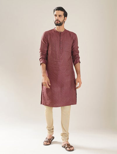 Men Maroon Red Silk Viscose Mandarin Collar Regular Fit Kurta - 38