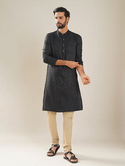 Men Black Silk Viscose Mandarin Collar Regular Fit Kurta - 40