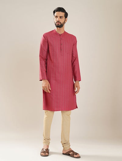 Men Red Silk Viscose Mandarin Collar Regular Fit Kurta - 44