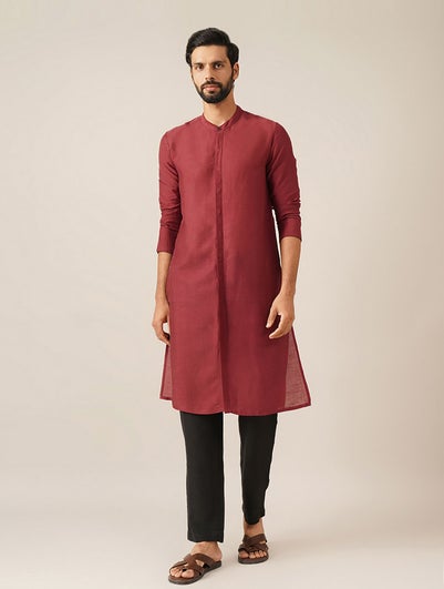 Men Maroon Red Linen Mandarin Collar Regular Fit Kurta - 40