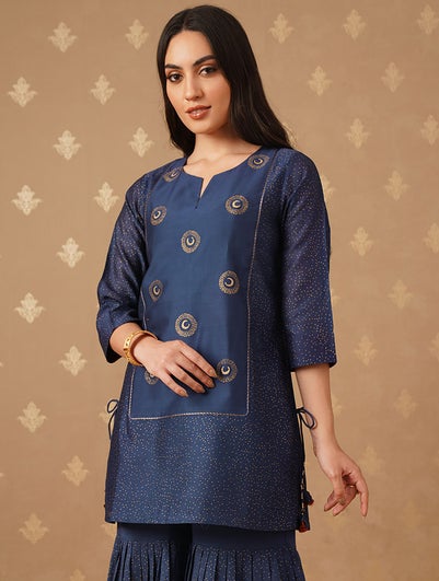 Women Indigo Blue Cotton Silk Khadi Round Neck Straight Fit Kurta - XS