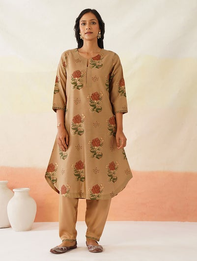 Women Multicolour Cotton Silk Printed Round Neck Straight Fit Kurta - XS