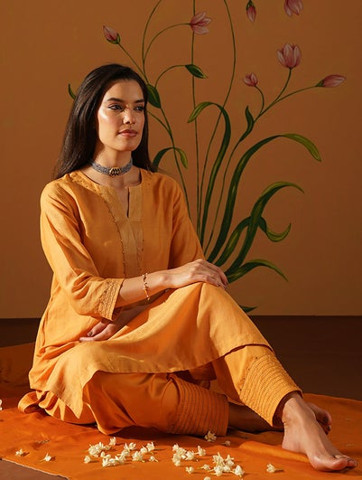 Women Mustard Yellow Viscose Linen Embroidered Round Neck Straight Fit Kurta - XS