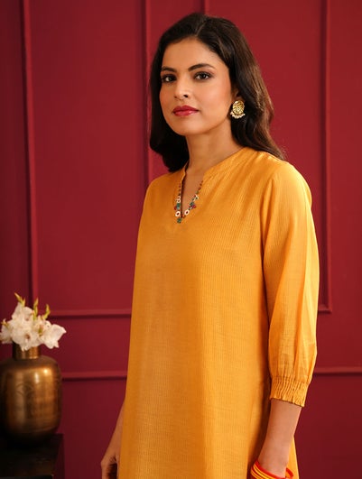 Women Mustard Yellow Cotton Silk Embroidered Mandarin Collar Straight Fit Kurta - XS