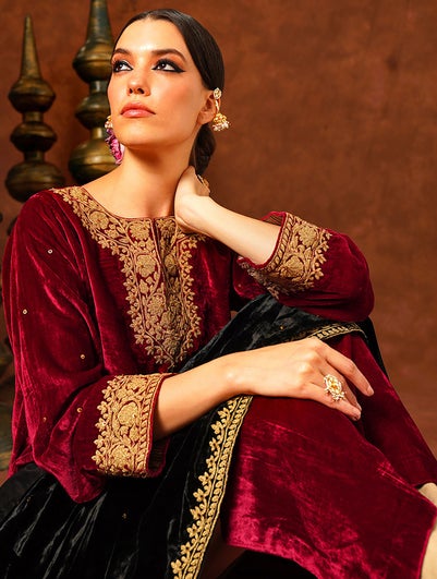 Women Maroon Red Velvet Embroidered Round Neck Straight Fit Kurta - M