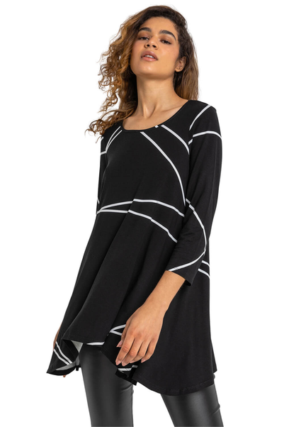 Roman Black Linear Print Hanky Hem Top