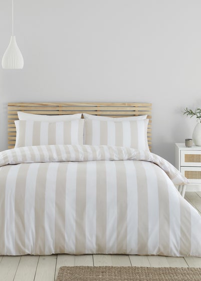 Catherine Lansfield Cove Stripe Reversible Duvet Set