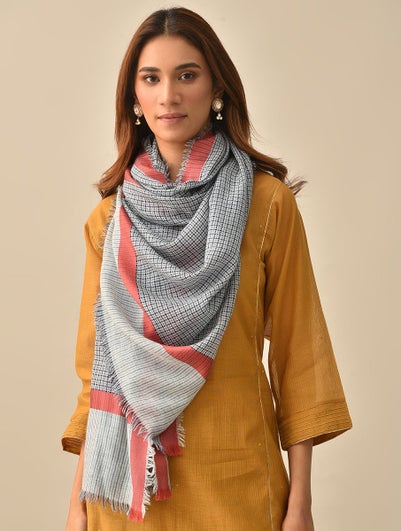 Women Grey Handwoven Kumaon Wool Shawl